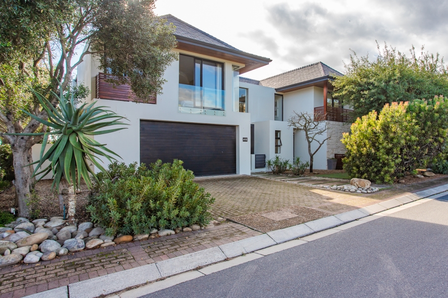 To Let 3 Bedroom Property for Rent in Pearl Valley at Val de Vie Western Cape